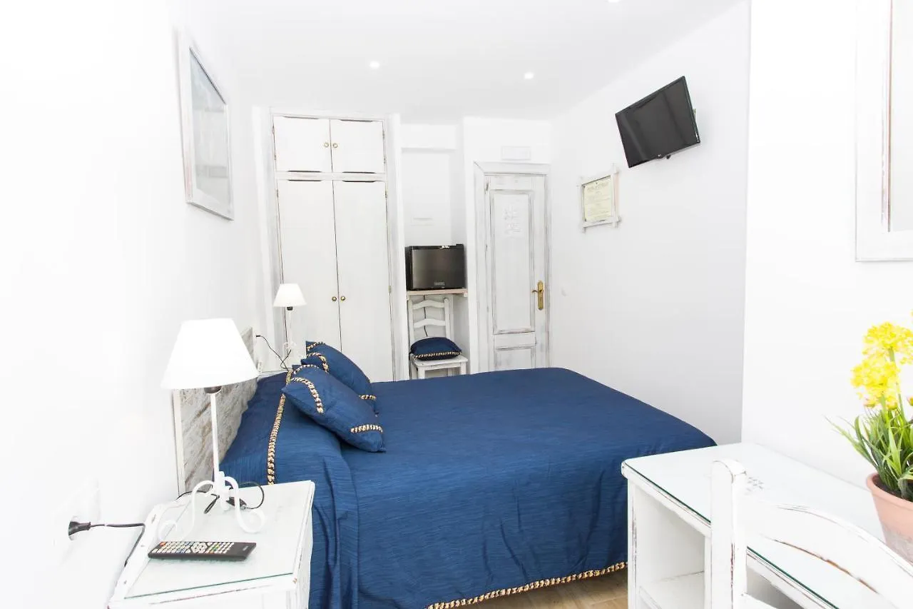 Guest house Hostal La Estrella Marbella